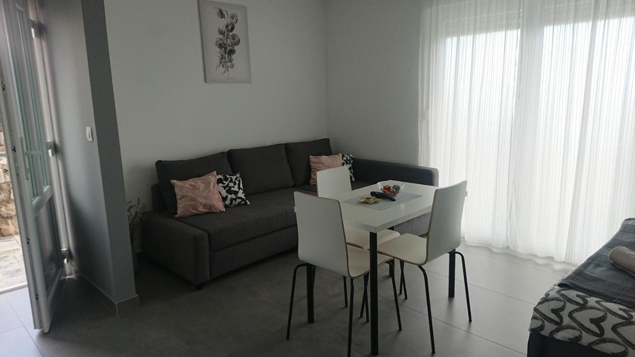 Studio Apartman Kastav Hill Экстерьер фото